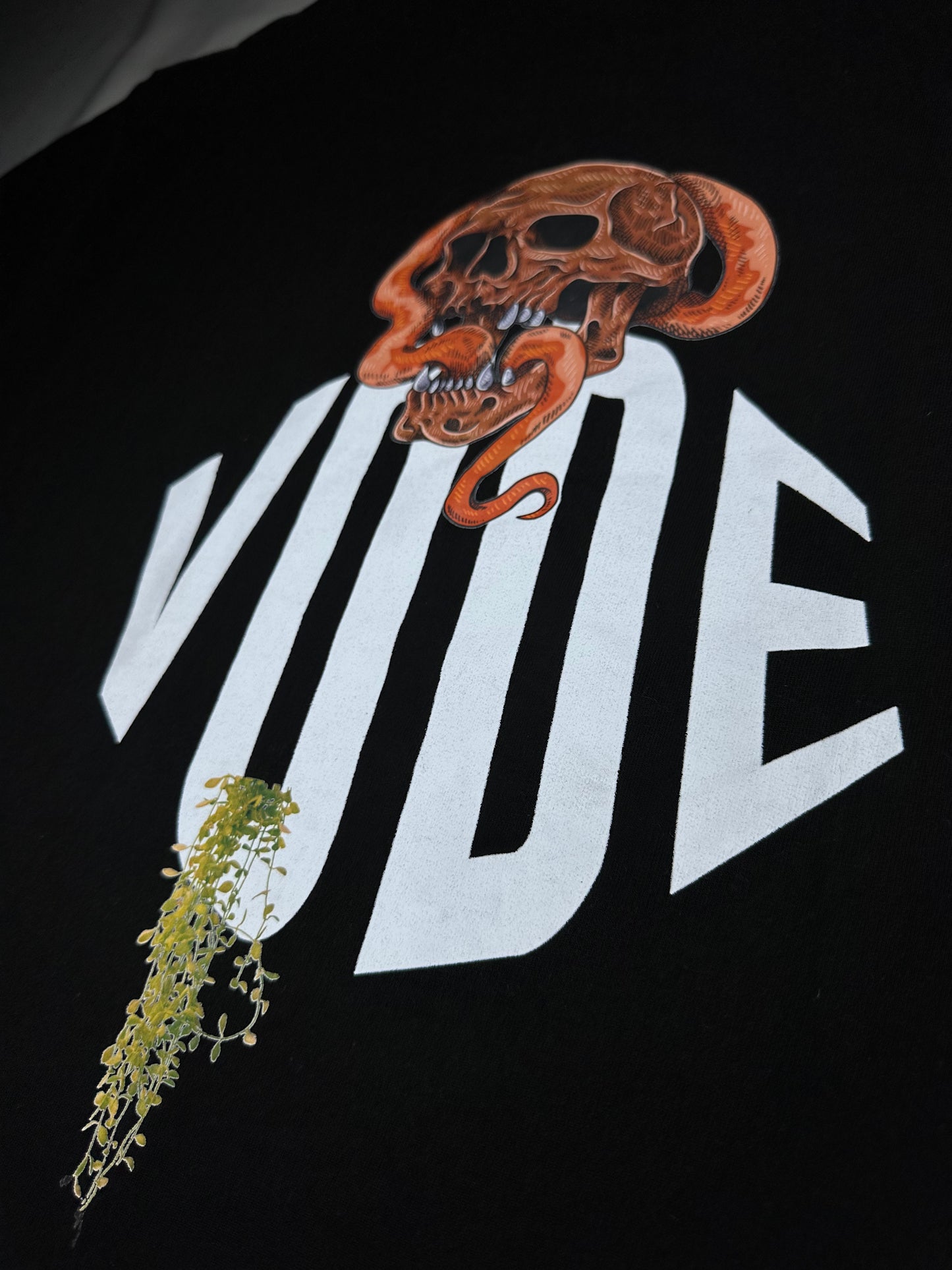 SKULL VINE T-SHIRT
